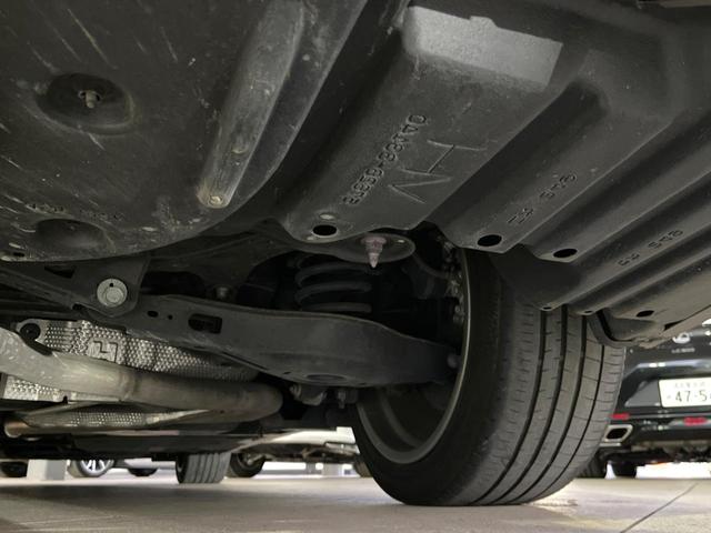 ＥＳ ＥＳ３００ｈ　バージョンＬ　デジタルインナーミラー　パノラミックビューモニター　マークレビンソンサウンド　ムーンルーフ　ブラインドスポット　パドルシフト　純正１８インチアルミ　メモリー機能付きパワーシート　パワートランクリッド（34枚目）