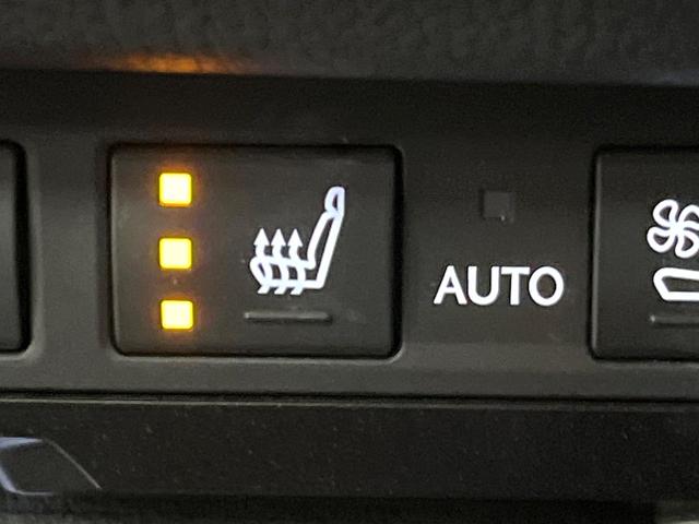 ＥＳ ＥＳ３００ｈ　バージョンＬ　デジタルインナーミラー　パノラミックビューモニター　マークレビンソンサウンド　ムーンルーフ　ブラインドスポット　パドルシフト　純正１８インチアルミ　メモリー機能付きパワーシート　パワートランクリッド（56枚目）