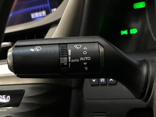 ＥＳ ＥＳ３００ｈ　バージョンＬ　デジタルインナーミラー　パノラミックビューモニター　マークレビンソンサウンド　ムーンルーフ　ブラインドスポット　パドルシフト　純正１８インチアルミ　メモリー機能付きパワーシート　パワートランクリッド（64枚目）