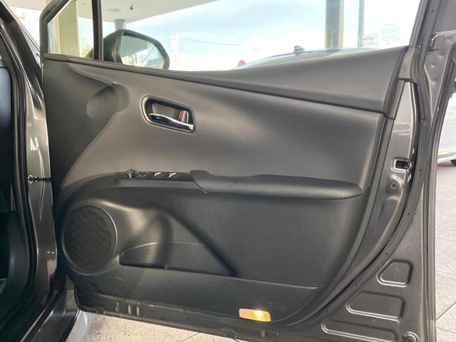 プリウス Ａツーリングセレクション　モデリスタエアロ　プリクラッシュセーフティ　レーダークルーズコントロール　ブラインドスポットモニター　純正１７インチアルミ　黒革シート　シートヒーター　ＬＥＤヘッドライト＆フォグ　パワーシート　ＥＴＣ（37枚目）