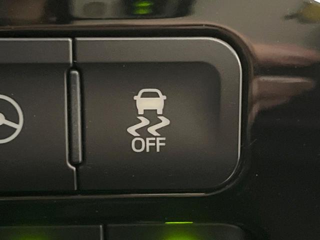 プリウス Ａツーリングセレクション　モデリスタエアロ　プリクラッシュセーフティ　レーダークルーズコントロール　ブラインドスポットモニター　純正１７インチアルミ　黒革シート　シートヒーター　ＬＥＤヘッドライト＆フォグ　パワーシート　ＥＴＣ（50枚目）