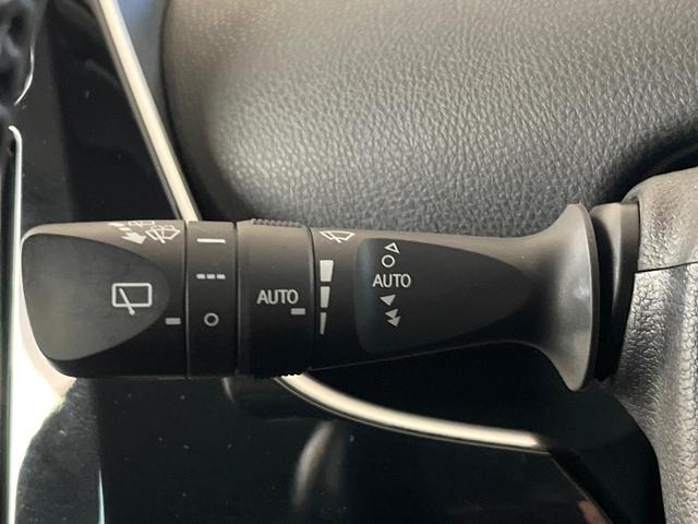 プリウス Ａツーリングセレクション　モデリスタエアロ　プリクラッシュセーフティ　レーダークルーズコントロール　ブラインドスポットモニター　純正１７インチアルミ　黒革シート　シートヒーター　ＬＥＤヘッドライト＆フォグ　パワーシート　ＥＴＣ（55枚目）