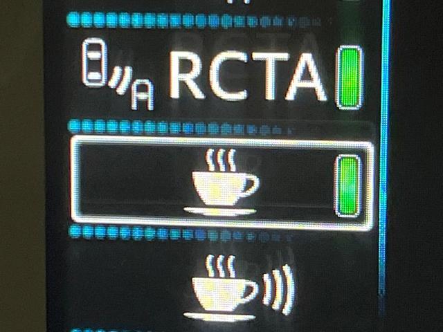 プリウス Ａツーリングセレクション　モデリスタエアロ　プリクラッシュセーフティ　レーダークルーズコントロール　ブラインドスポットモニター　純正１７インチアルミ　黒革シート　シートヒーター　ＬＥＤヘッドライト＆フォグ　パワーシート　ＥＴＣ（67枚目）