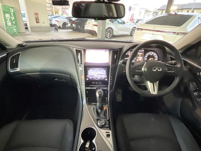 スカイライン ２００ＧＴ－ｔタイプＰ　全周囲カメラ　インテリジェントクルーズコントロール　純正１８インチアルミ　運転席メモリー機能付きパワーシート　前席シートヒーター　左右独立オートエアコン　ＬＥＤヘッドライト／フロントフォグ　禁煙車（2枚目）