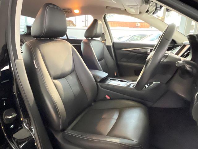 スカイライン ２００ＧＴ－ｔタイプＰ　全周囲カメラ　インテリジェントクルーズコントロール　純正１８インチアルミ　運転席メモリー機能付きパワーシート　前席シートヒーター　左右独立オートエアコン　ＬＥＤヘッドライト／フロントフォグ　禁煙車（8枚目）