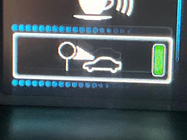 プリウス Ｓツーリングセレクション　禁煙車　後期型　モデリスタフルエアロ　レオニス製１８インチＡＷ　パノラミックビューモニター　セーフティセンス　ＬＥＤヘッドライト　クールグレー内装　スマートキー　革巻ステアリング　シートヒーター（52枚目）