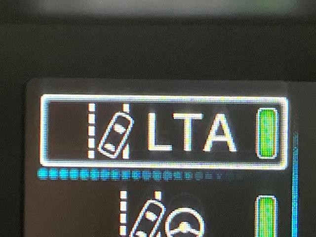 プリウス Ｓツーリングセレクション　禁煙車　後期型　モデリスタフルエアロ　レオニス製１８インチＡＷ　パノラミックビューモニター　セーフティセンス　ＬＥＤヘッドライト　クールグレー内装　スマートキー　革巻ステアリング　シートヒーター（55枚目）