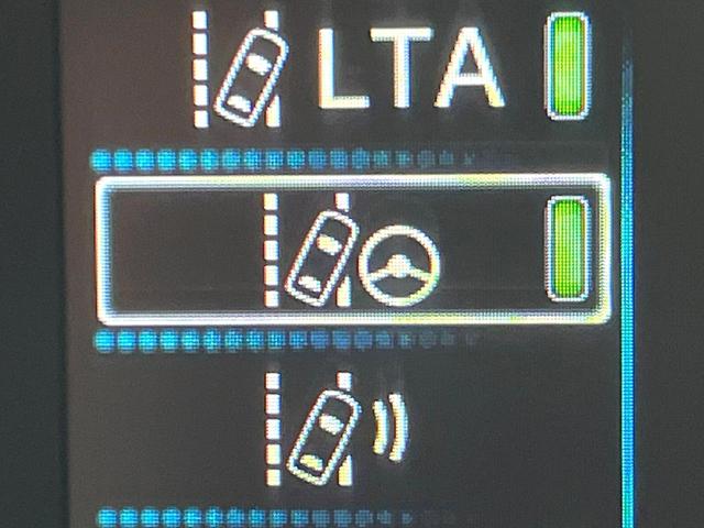 プリウス Ｓツーリングセレクション　禁煙車　後期型　モデリスタフルエアロ　レオニス製１８インチＡＷ　パノラミックビューモニター　セーフティセンス　ＬＥＤヘッドライト　クールグレー内装　スマートキー　革巻ステアリング　シートヒーター（56枚目）