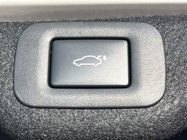 ＥＳ ＥＳ３００ｈ　バージョンＬ　ムーンルーフ　パノラミックビューモニター　セーフティシステムプラス　ブラインドスポットモニター　３眼ＬＥＤヘッドライト　純正１８インチアルミ　パドルシフト　セミアニリン革シート　シートヒーター　禁煙（30枚目）