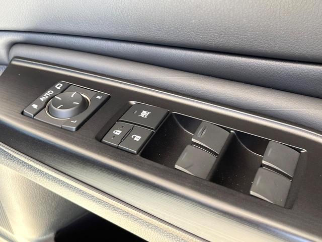 ＥＳ ＥＳ３００ｈ　バージョンＬ　ムーンルーフ　パノラミックビューモニター　セーフティシステムプラス　ブラインドスポットモニター　３眼ＬＥＤヘッドライト　純正１８インチアルミ　パドルシフト　セミアニリン革シート　シートヒーター　禁煙（37枚目）