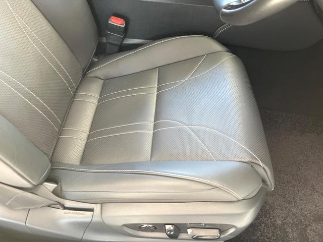 ＥＳ ＥＳ３００ｈ　バージョンＬ　ムーンルーフ　パノラミックビューモニター　セーフティシステムプラス　ブラインドスポットモニター　３眼ＬＥＤヘッドライト　純正１８インチアルミ　パドルシフト　セミアニリン革シート　シートヒーター　禁煙（39枚目）