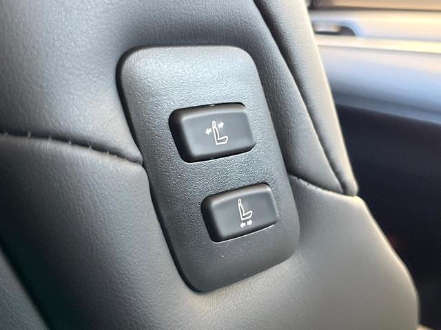 ＥＳ ＥＳ３００ｈ　バージョンＬ　ムーンルーフ　パノラミックビューモニター　セーフティシステムプラス　ブラインドスポットモニター　３眼ＬＥＤヘッドライト　純正１８インチアルミ　パドルシフト　セミアニリン革シート　シートヒーター　禁煙（46枚目）