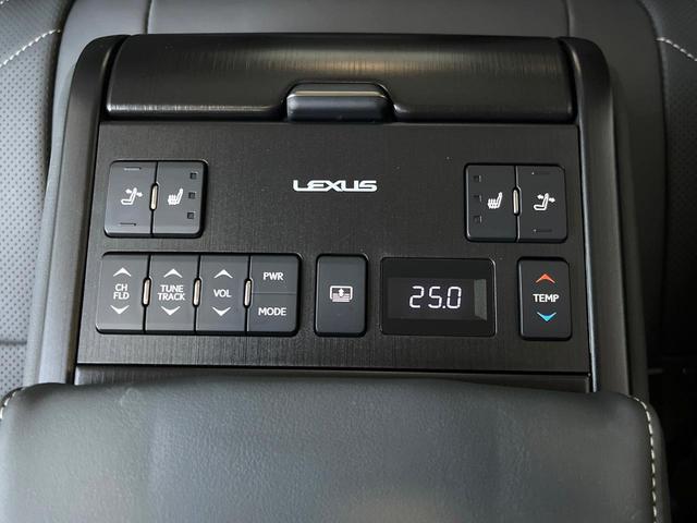 ＥＳ ＥＳ３００ｈ　バージョンＬ　後期　ムーンルーフ　パノラミックビューモニター　セーフティシステムプラス　３眼ＬＥＤヘッドライト　ハンズフリーパワートランクリッド　純正１８インチアルミ　黒革シート　メモリー機能付きパワーシート　禁煙（7枚目）