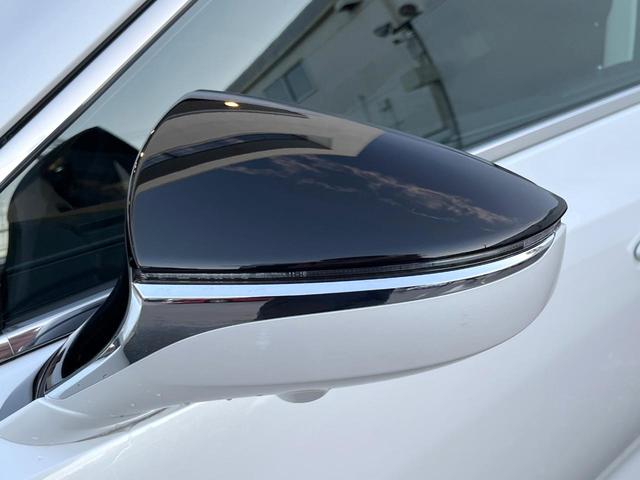 ＥＳ ＥＳ３００ｈ　バージョンＬ　後期　ムーンルーフ　パノラミックビューモニター　セーフティシステムプラス　３眼ＬＥＤヘッドライト　ハンズフリーパワートランクリッド　純正１８インチアルミ　黒革シート　メモリー機能付きパワーシート　禁煙（21枚目）