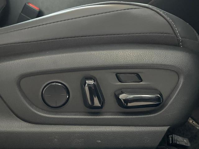 ＥＳ ＥＳ３００ｈ　バージョンＬ　後期　ムーンルーフ　パノラミックビューモニター　セーフティシステムプラス　３眼ＬＥＤヘッドライト　ハンズフリーパワートランクリッド　純正１８インチアルミ　黒革シート　メモリー機能付きパワーシート　禁煙（40枚目）