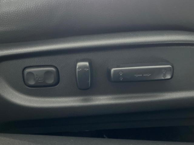 アコードハイブリッド ＥＸ　ホンダセンシング　純正１８インチアルミ　ブラックハーフレザーシート　パドルシフト　電動サンシェード　メモリー機能付きパワーシート　ＬＥＤヘッドライト＆フォグ　革巻きステアリング　純正ＨＤＤナビ　禁煙（39枚目）