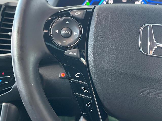 アコードハイブリッド ＥＸ　ホンダセンシング　純正１８インチアルミ　ブラックハーフレザーシート　パドルシフト　電動サンシェード　メモリー機能付きパワーシート　ＬＥＤヘッドライト＆フォグ　革巻きステアリング　純正ＨＤＤナビ　禁煙（47枚目）