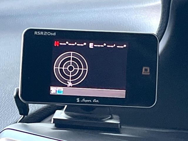 アコードハイブリッド ＥＸ　ホンダセンシング　純正１８インチアルミ　ブラックハーフレザーシート　パドルシフト　電動サンシェード　メモリー機能付きパワーシート　ＬＥＤヘッドライト＆フォグ　革巻きステアリング　純正ＨＤＤナビ　禁煙（69枚目）