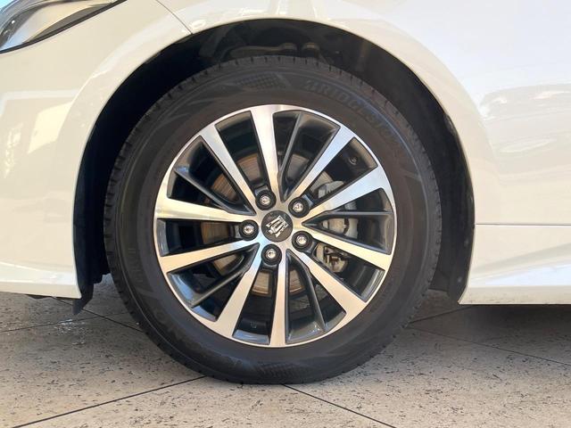 クラウンハイブリッド Ｓ　Ｃパッケージ　セーフティセンス　ブラインドスポットモニター　純正１７インチアルミ　イージークローザー　パドルシフト　ブラックファブリックシート　ステアリングヒーター　純正ＳＤナビ　スーパーライブサウンド　ＥＴＣ（22枚目）