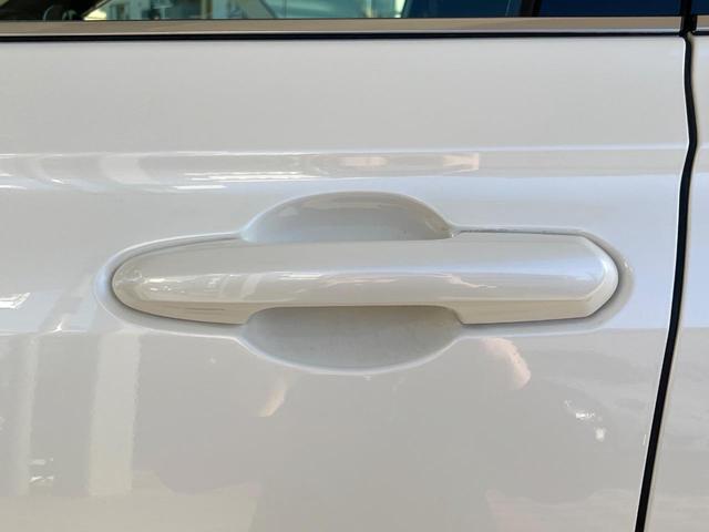 クラウンハイブリッド Ｓ　Ｃパッケージ　セーフティセンス　ブラインドスポットモニター　純正１７インチアルミ　イージークローザー　パドルシフト　ブラックファブリックシート　ステアリングヒーター　純正ＳＤナビ　スーパーライブサウンド　ＥＴＣ（29枚目）