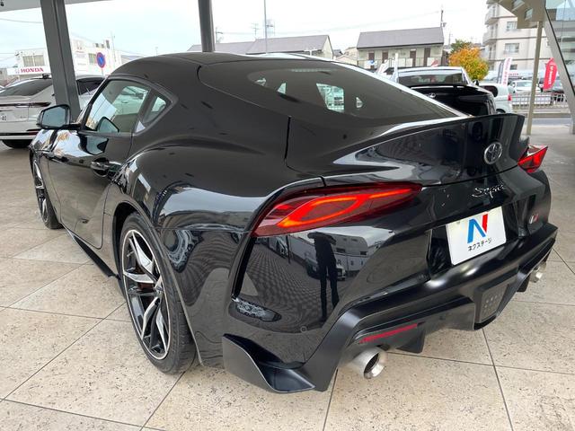 スープラ ＲＺ　ＪＢＬプレミアムサウンド　プリクラッシュセーフティ　ブラインドスポットモニター　純正１９インチアルミ　ブラックハーフレザーシート　パドルシフト　６灯式ＬＥＤヘッドライト　パワーシート　シートヒーター（30枚目）