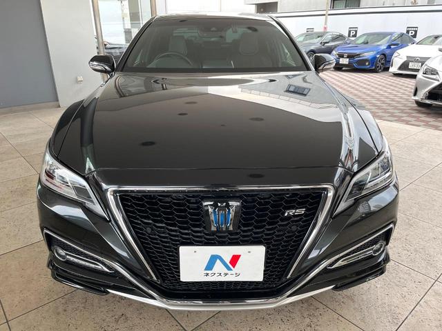 クラウンハイブリッド RSアドバンス TRDエアロ ムーンルーフ プリクラッシュセーフティ ブラインドスポットモニター 純正18インチアルミ パドルシフト ステアリングヒーター ブラックハーフレザーシート メモリー機能付きパワーシート(15枚目)