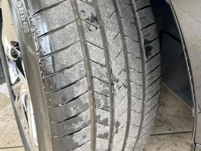 クラウンハイブリッド RSアドバンス TRDエアロ ムーンルーフ プリクラッシュセーフティ ブラインドスポットモニター 純正18インチアルミ パドルシフト ステアリングヒーター ブラックハーフレザーシート メモリー機能付きパワーシート(25枚目)