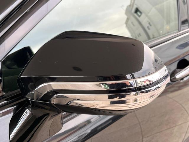 クラウンハイブリッド RSアドバンス TRDエアロ ムーンルーフ プリクラッシュセーフティ ブラインドスポットモニター 純正18インチアルミ パドルシフト ステアリングヒーター ブラックハーフレザーシート メモリー機能付きパワーシート(30枚目)