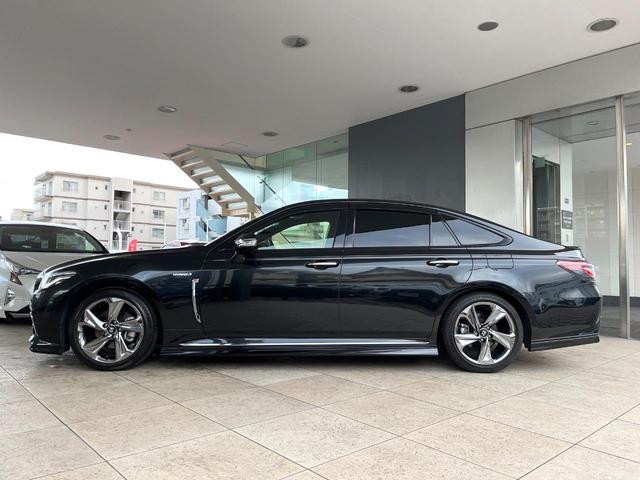 クラウンハイブリッド RSアドバンス TRDエアロ ムーンルーフ プリクラッシュセーフティ ブラインドスポットモニター 純正18インチアルミ パドルシフト ステアリングヒーター ブラックハーフレザーシート メモリー機能付きパワーシート(33枚目)