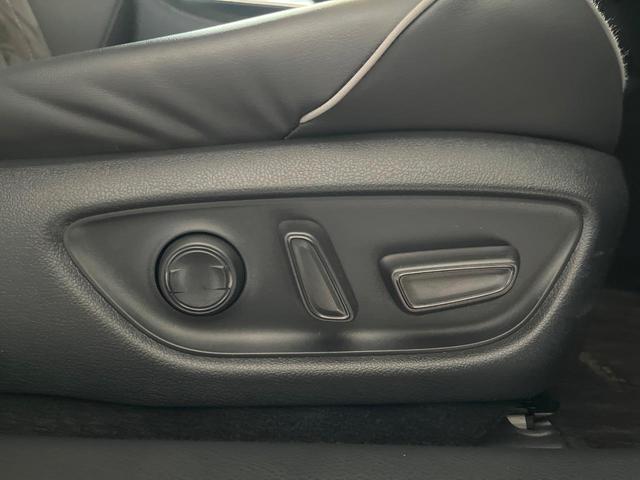 クラウンハイブリッド RSアドバンス TRDエアロ ムーンルーフ プリクラッシュセーフティ ブラインドスポットモニター 純正18インチアルミ パドルシフト ステアリングヒーター ブラックハーフレザーシート メモリー機能付きパワーシート(42枚目)