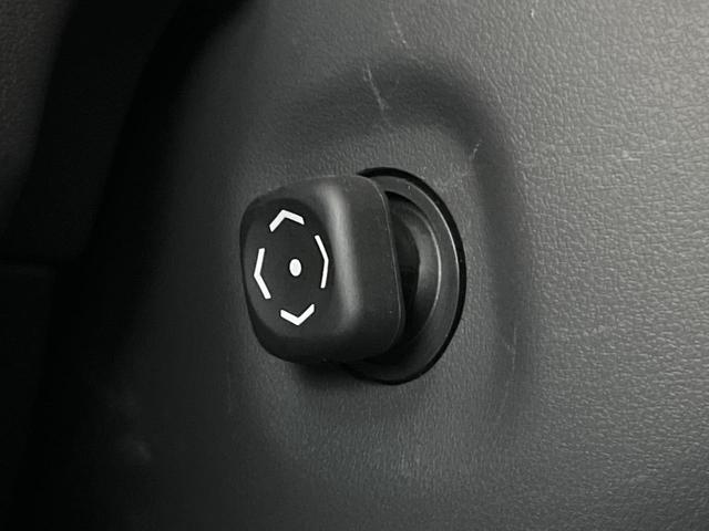 クラウンハイブリッド RSアドバンス TRDエアロ ムーンルーフ プリクラッシュセーフティ ブラインドスポットモニター 純正18インチアルミ パドルシフト ステアリングヒーター ブラックハーフレザーシート メモリー機能付きパワーシート(57枚目)