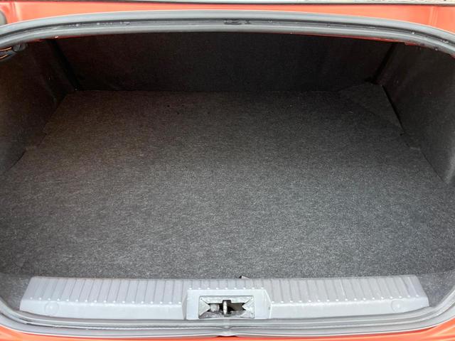 ８６ ＧＴリミテッド　６ＭＴ　バックカメラ　純正１７インチアルミ　ＨＩＤヘッドライト　オートライト　黒ハーフレザーシート　前席シートヒーター　革巻きステアリング　デュアルオートエアコン　アルミペダル　トルセンＬＳＤ　ＥＴＣ（10枚目）