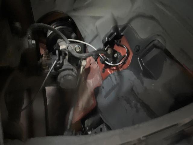 ８６ ＧＴリミテッド　６ＭＴ　バックカメラ　純正１７インチアルミ　ＨＩＤヘッドライト　オートライト　黒ハーフレザーシート　前席シートヒーター　革巻きステアリング　デュアルオートエアコン　アルミペダル　トルセンＬＳＤ　ＥＴＣ（20枚目）