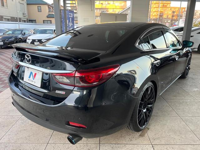 アテンザセダン XDプロアクティブ 6MT BOSEサウンドシステム RAYS製20インチアルミ セーフティクルーズパッケージ ターボ ブラインドスポットモニタリング 純正革巻きステアリング LEDヘッドライト/フロントフォグ 禁煙車(17枚目)