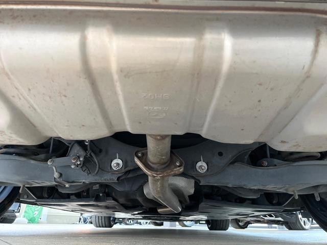 アテンザセダン XDプロアクティブ 6MT BOSEサウンドシステム RAYS製20インチアルミ セーフティクルーズパッケージ ターボ ブラインドスポットモニタリング 純正革巻きステアリング LEDヘッドライト/フロントフォグ 禁煙車(19枚目)