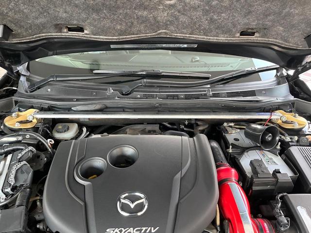 アテンザセダン XDプロアクティブ 6MT BOSEサウンドシステム RAYS製20インチアルミ セーフティクルーズパッケージ ターボ ブラインドスポットモニタリング 純正革巻きステアリング LEDヘッドライト/フロントフォグ 禁煙車(27枚目)