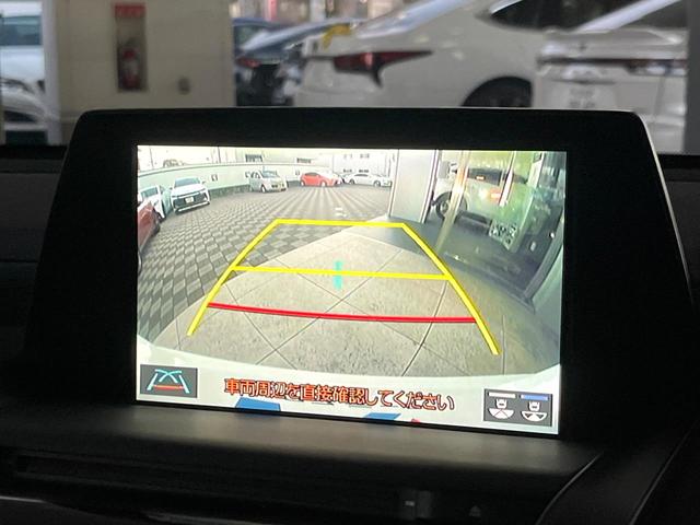 クラウンハイブリッド RS セーフティセンス 3眼LEDヘッドライト/フロントフォグ 純正18インチアルミ スーパーライブサウンドシステム 革巻きステアリング パドルシフト ステアリングヒーター 前席シートエアコン 電動チルト(4枚目)