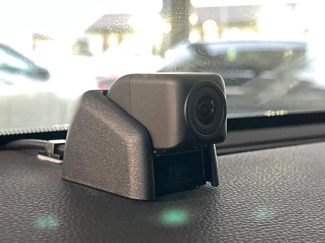 クラウンハイブリッド RS セーフティセンス 3眼LEDヘッドライト/フロントフォグ 純正18インチアルミ スーパーライブサウンドシステム 革巻きステアリング パドルシフト ステアリングヒーター 前席シートエアコン 電動チルト(59枚目)