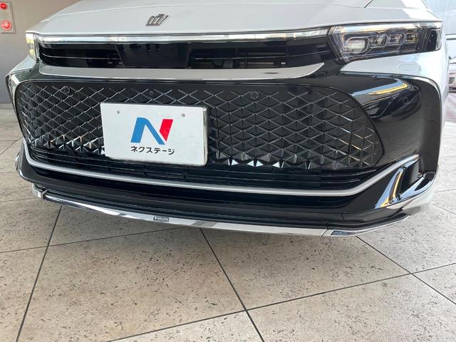 クラウンクロスオーバー Gアドバンスド・レザーパッケージ 4WD モデリスタフルエアロ デジタルインナーミラー パノラミックビューモニター 黒革シート セーフティセンス 4眼LEDヘッドライト 純正21インチアルミ 純正革巻きステアリング(3枚目)