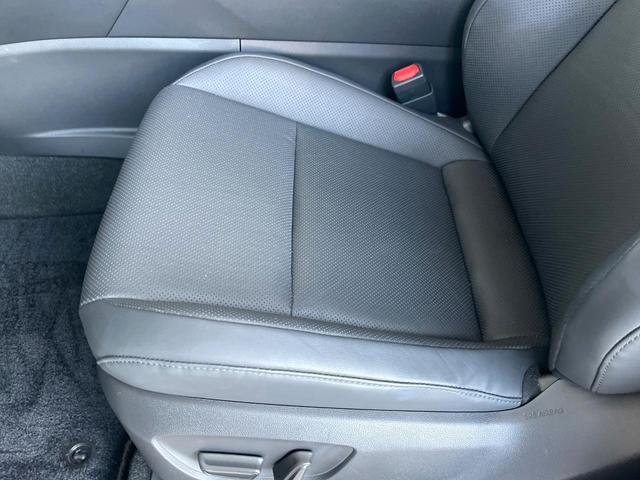 クラウンクロスオーバー Gアドバンスド・レザーパッケージ 4WD モデリスタフルエアロ デジタルインナーミラー パノラミックビューモニター 黒革シート セーフティセンス 4眼LEDヘッドライト 純正21インチアルミ 純正革巻きステアリング(42枚目)