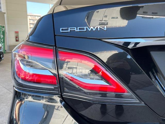 クラウンハイブリッド G-エグゼクティブ モデリスタエアロ パノラミックビューモニター ムーンルーフ デジタルインナーミラー 黒革シート ブラインドスポットモニター メモリー機能付きパワーシート 全席シートヒーター 純正18インチアルミ 禁煙(30枚目)