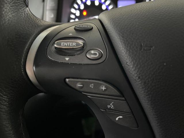 フーガ ２５０ＧＴ　クールエクスクルーシブ　特別仕様車　全方位運転支援システム　インテリジェントクルーズコントロール　白革シート　ＢＯＳＥサウンドシステム　純正１８インチアルミ　革巻きステアリング　ＬＥＤヘッドライト／フロントフォグ　禁煙車（49枚目）