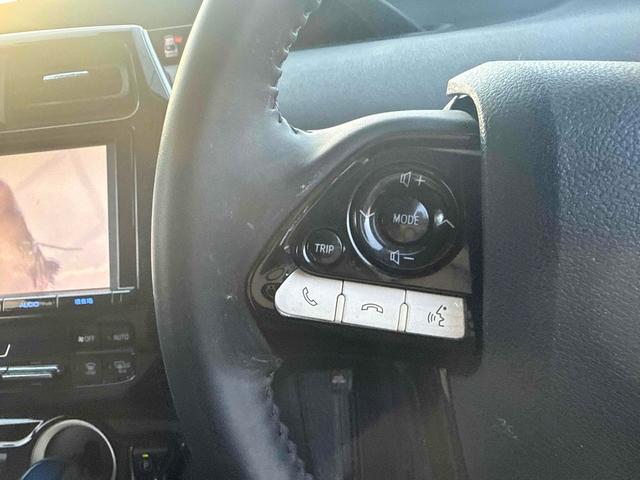 プリウス Aツーリングセレクション ドライブレコーダー ETC クリアランスソナー レーンアシスト オートクルーズコントロール パークアシスト 衝突被害軽減システム バックカメラ TV アルミホイール オートマチックハイビーム(10枚目)