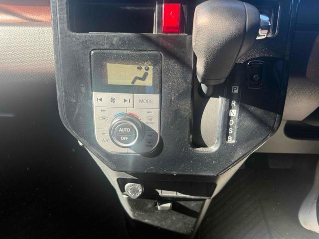 ルーミー Ｇ　Ｓ　バックカメラ　ＴＶ　両側電動スライドドア　オートクルーズコントロール　衝突被害軽減システム　スマートキー　アイドリングストップ　ウォークスルー　ＣＶＴ　盗難防止システム　衝突安全ボディ　ＡＢＳ　ＥＳＣ（6枚目）