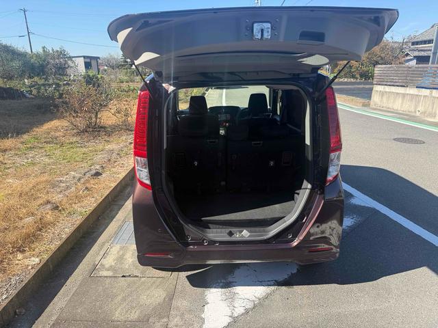 ルーミー Ｇ　Ｓ　バックカメラ　ＴＶ　両側電動スライドドア　オートクルーズコントロール　衝突被害軽減システム　スマートキー　アイドリングストップ　ウォークスルー　ＣＶＴ　盗難防止システム　衝突安全ボディ　ＡＢＳ　ＥＳＣ（19枚目）