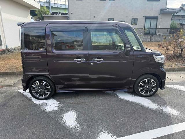 スペーシアカスタム ハイブリッドＸＳ　全周囲カメラ　両側電動スライドドア　ＴＶ　クリアランスソナー　オートクルーズコントロール　レーンアシスト　衝突被害軽減システム　オートライト　ＬＥＤヘッドランプ　スマートキー　アイドリングストップ（18枚目）