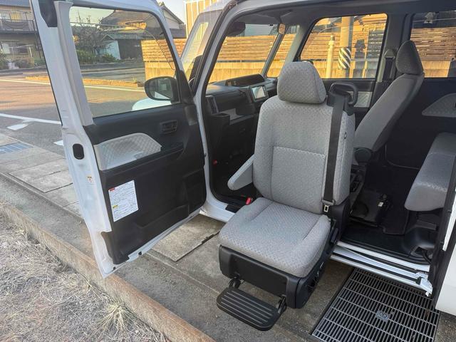 タント Xスペシャル バックカメラ 両側スライドドア ナビ TV クリアランスソナー レーンアシスト 衝突被害軽減システム オートライト LEDヘッドランプ スマートキー アイドリングストップ 電動格納ミラー CVT(11枚目)