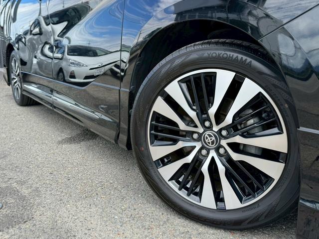 ヴェルファイア ２．５Ｚ　Ｇエディション　モデリスタエアロ（Ｆ／Ｓ／Ｒ）　　サンルーフ　フリップダウンモニター　両側電動スライドドア　フリップダウンモニター　シートヒーター　シートベンチレーション　ステアリングヒーター　ＥＴＣ　ワイヤレス充電（19枚目）
