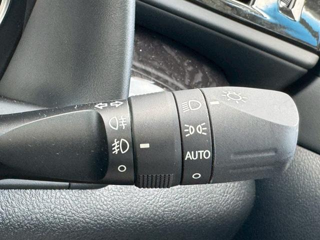 ヴェルファイア ２．５Ｚ　Ｇエディション　モデリスタエアロ（Ｆ／Ｓ／Ｒ）　　サンルーフ　フリップダウンモニター　両側電動スライドドア　フリップダウンモニター　シートヒーター　シートベンチレーション　ステアリングヒーター　ＥＴＣ　ワイヤレス充電（49枚目）