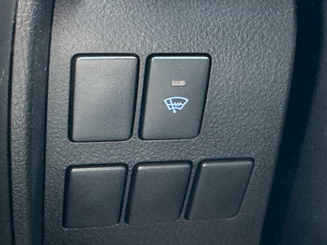 ヴェルファイア ２．５Ｚ　Ｇエディション　モデリスタエアロ（Ｆ／Ｓ／Ｒ）　　サンルーフ　フリップダウンモニター　両側電動スライドドア　フリップダウンモニター　シートヒーター　シートベンチレーション　ステアリングヒーター　ＥＴＣ　ワイヤレス充電（50枚目）